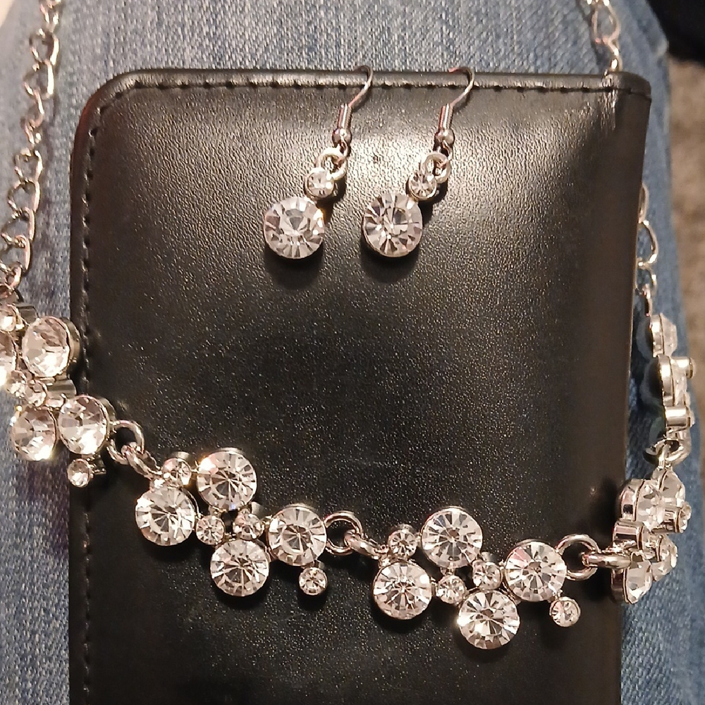 Elegant Necklace Earrings Not Included